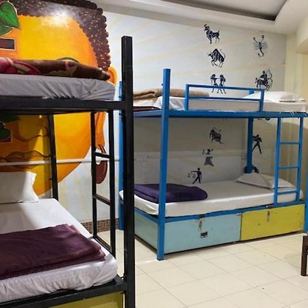 Vagabond Stay Hostel 바라나시 외부 사진