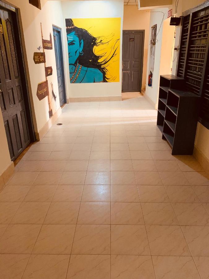 Vagabond Stay Hostel 바라나시 외부 사진