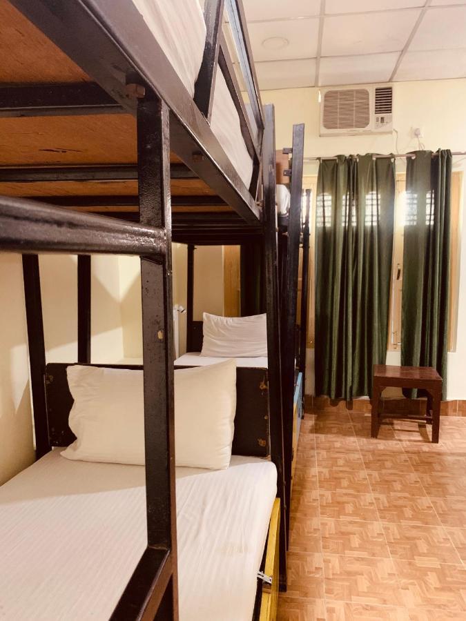 Vagabond Stay Hostel 바라나시 외부 사진
