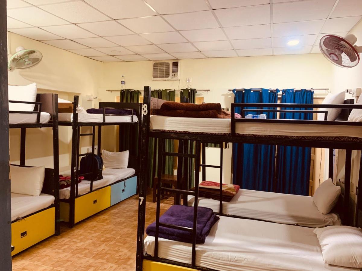 Vagabond Stay Hostel 바라나시 외부 사진