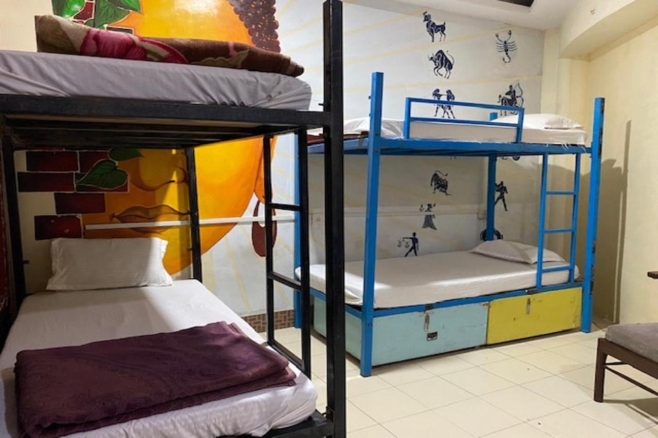 Vagabond Stay Hostel 바라나시 외부 사진