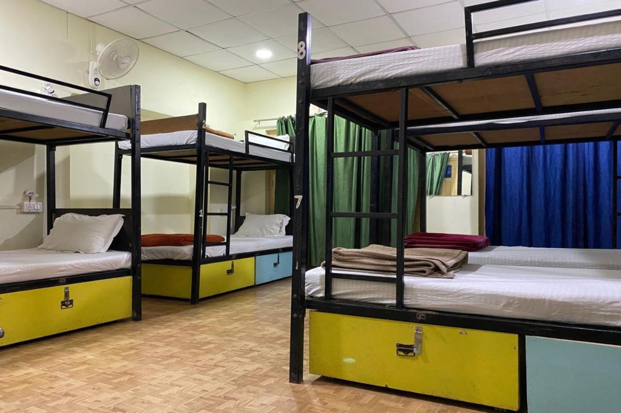 Vagabond Stay Hostel 바라나시 외부 사진