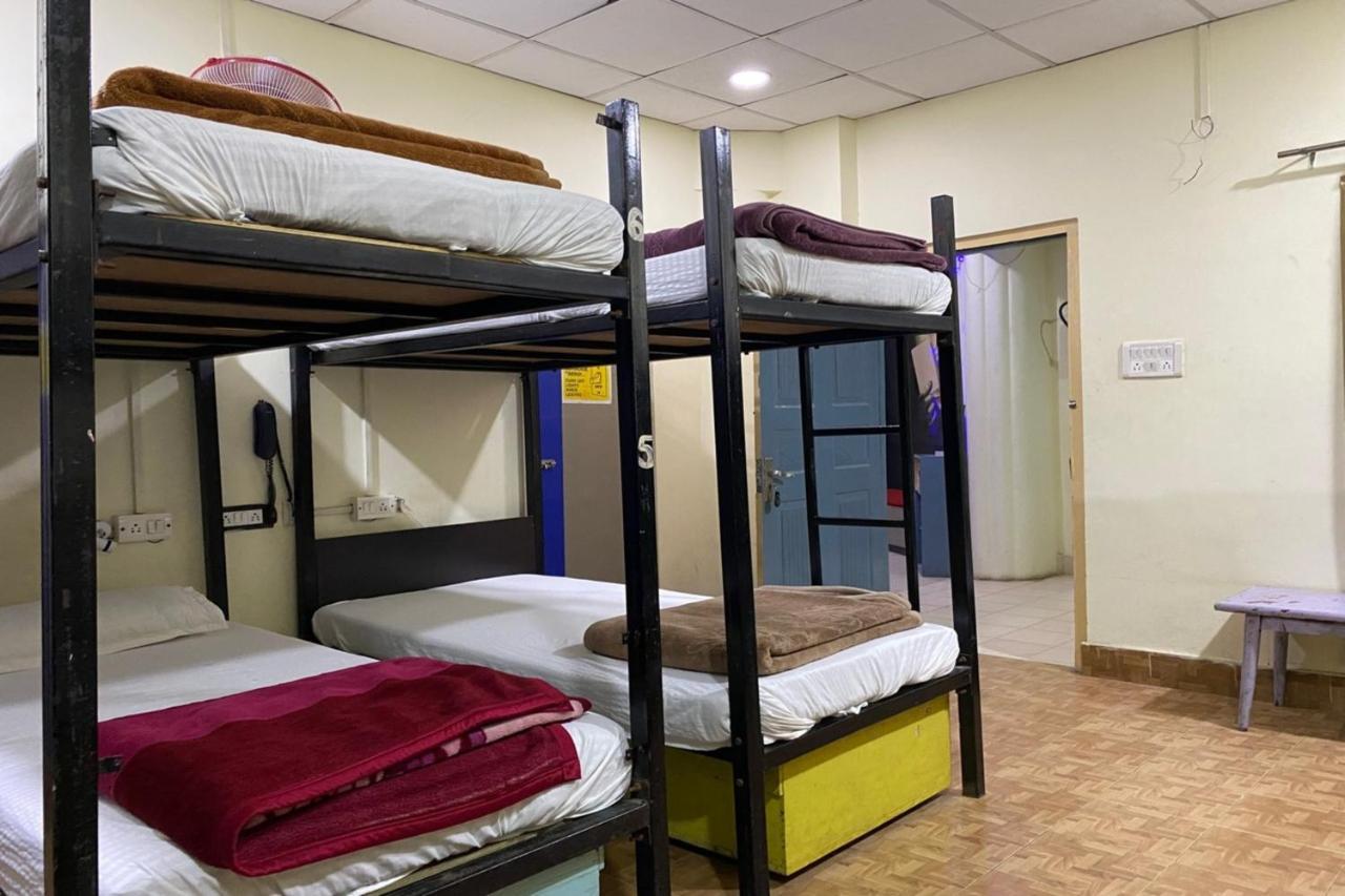 Vagabond Stay Hostel 바라나시 외부 사진