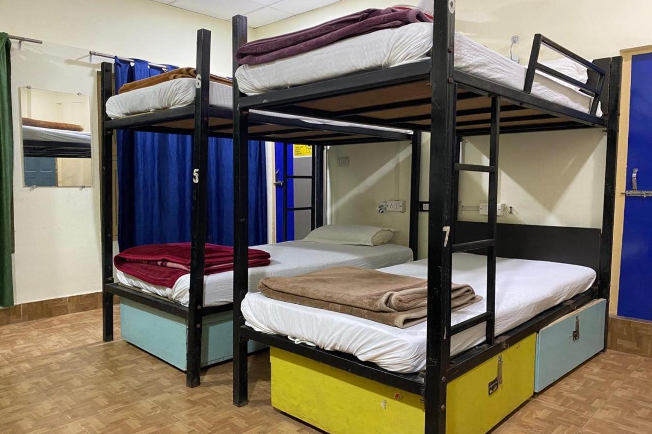 Vagabond Stay Hostel 바라나시 외부 사진