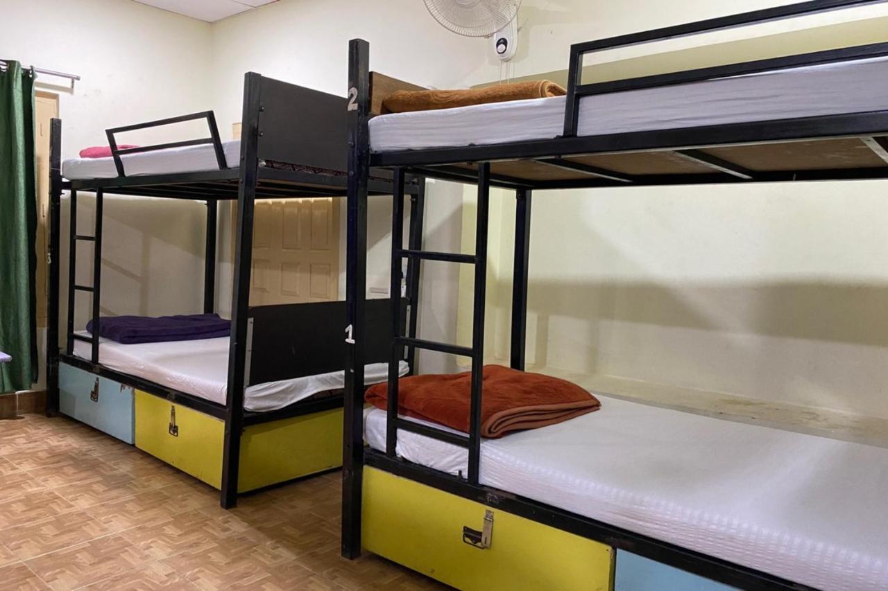 Vagabond Stay Hostel 바라나시 외부 사진