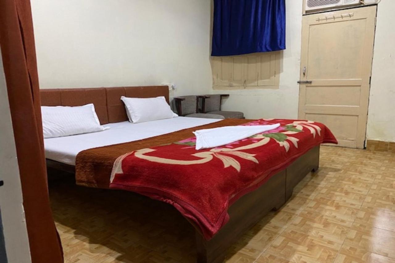 Vagabond Stay Hostel 바라나시 외부 사진