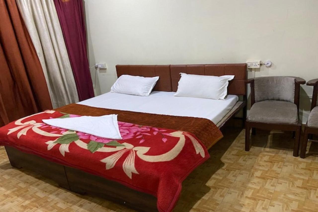 Vagabond Stay Hostel 바라나시 외부 사진