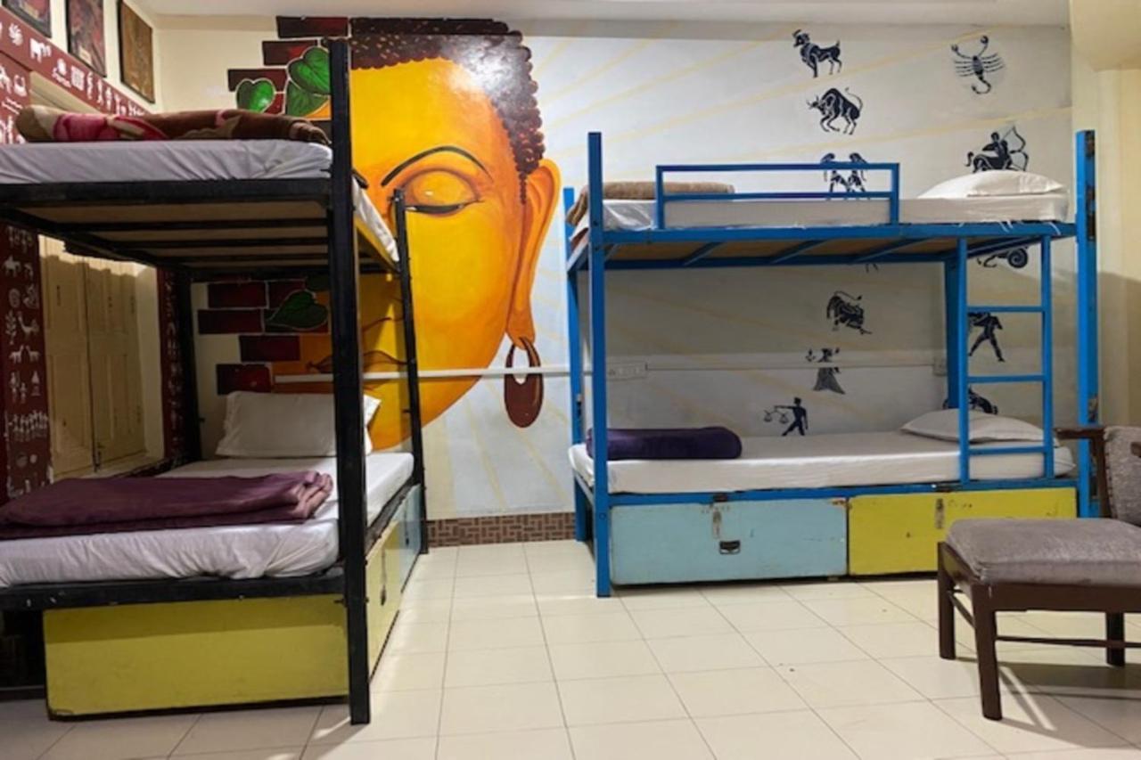 Vagabond Stay Hostel 바라나시 외부 사진