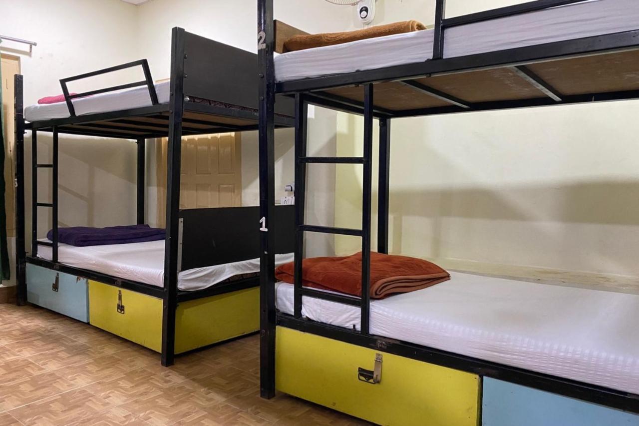 Vagabond Stay Hostel 바라나시 외부 사진
