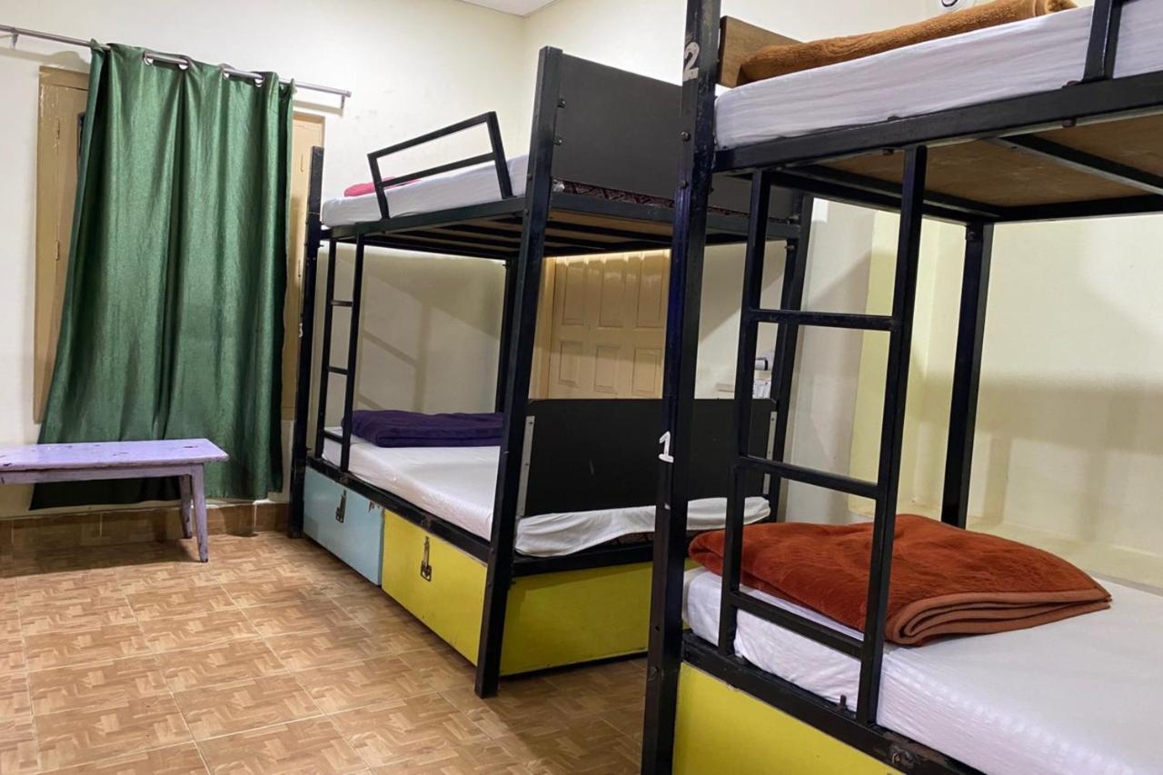 Vagabond Stay Hostel 바라나시 외부 사진